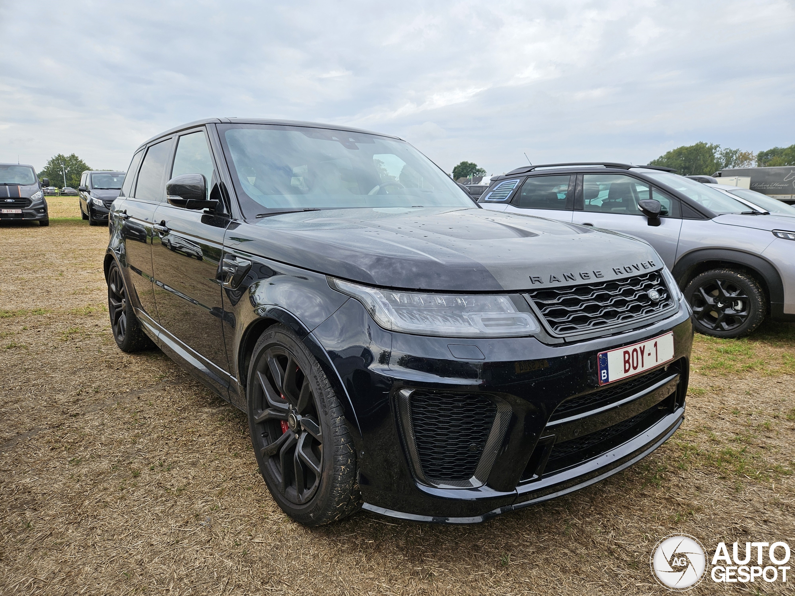 Land Rover Range Rover Sport SVR 2018 Carbon Edition