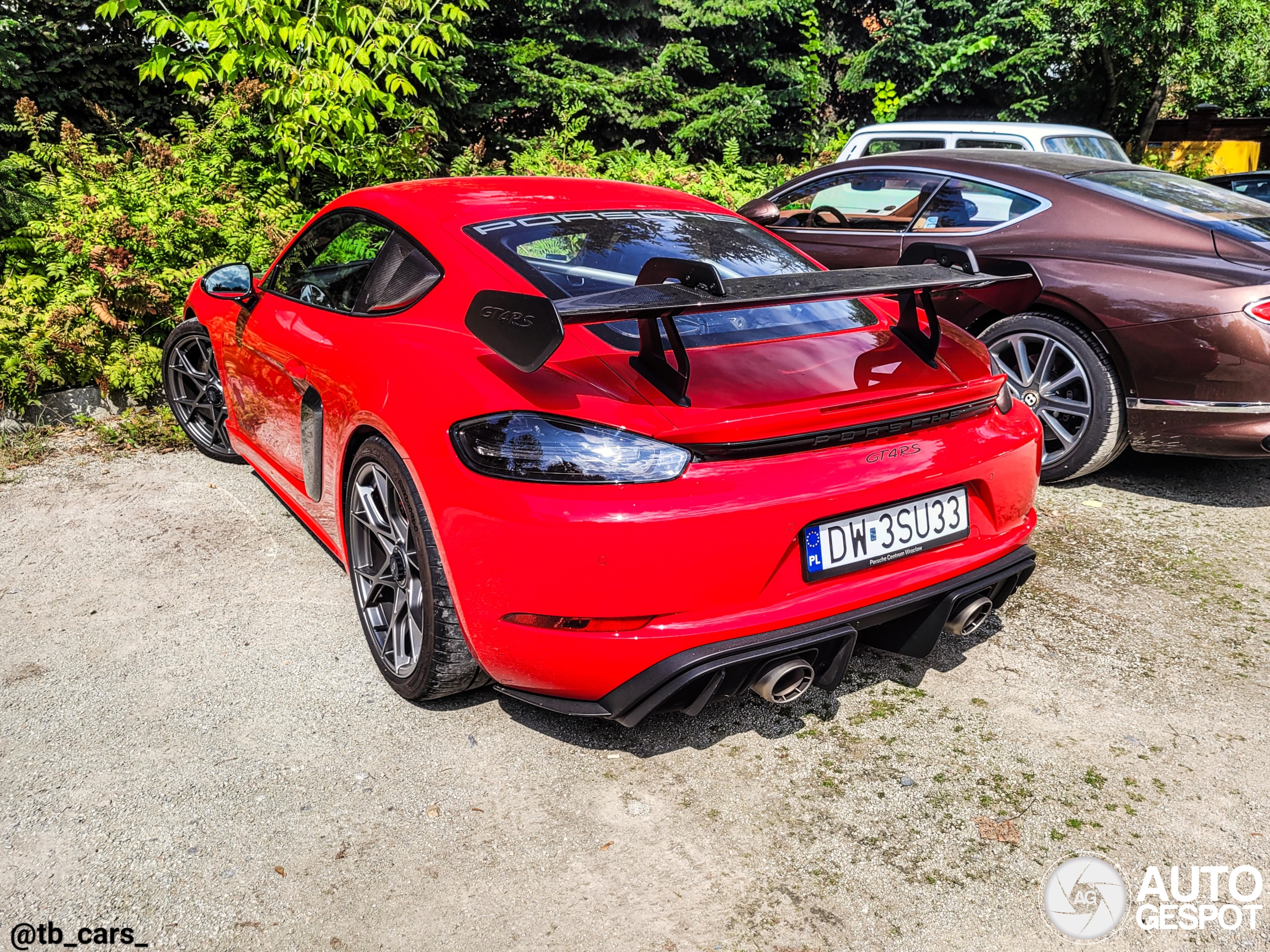 Porsche 718 Cayman GT4 RS Weissach Package