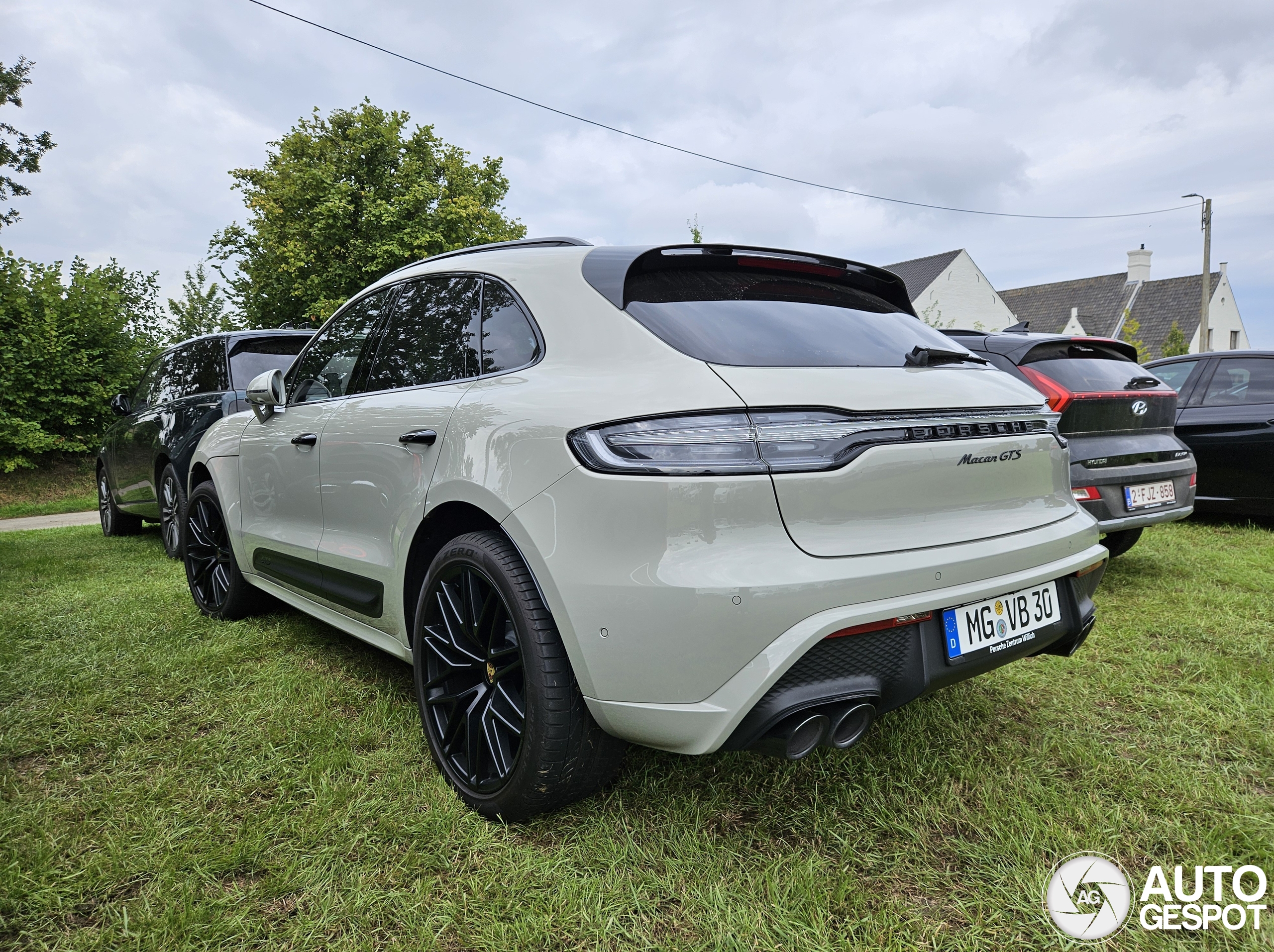 Porsche 95B Macan GTS MkIII