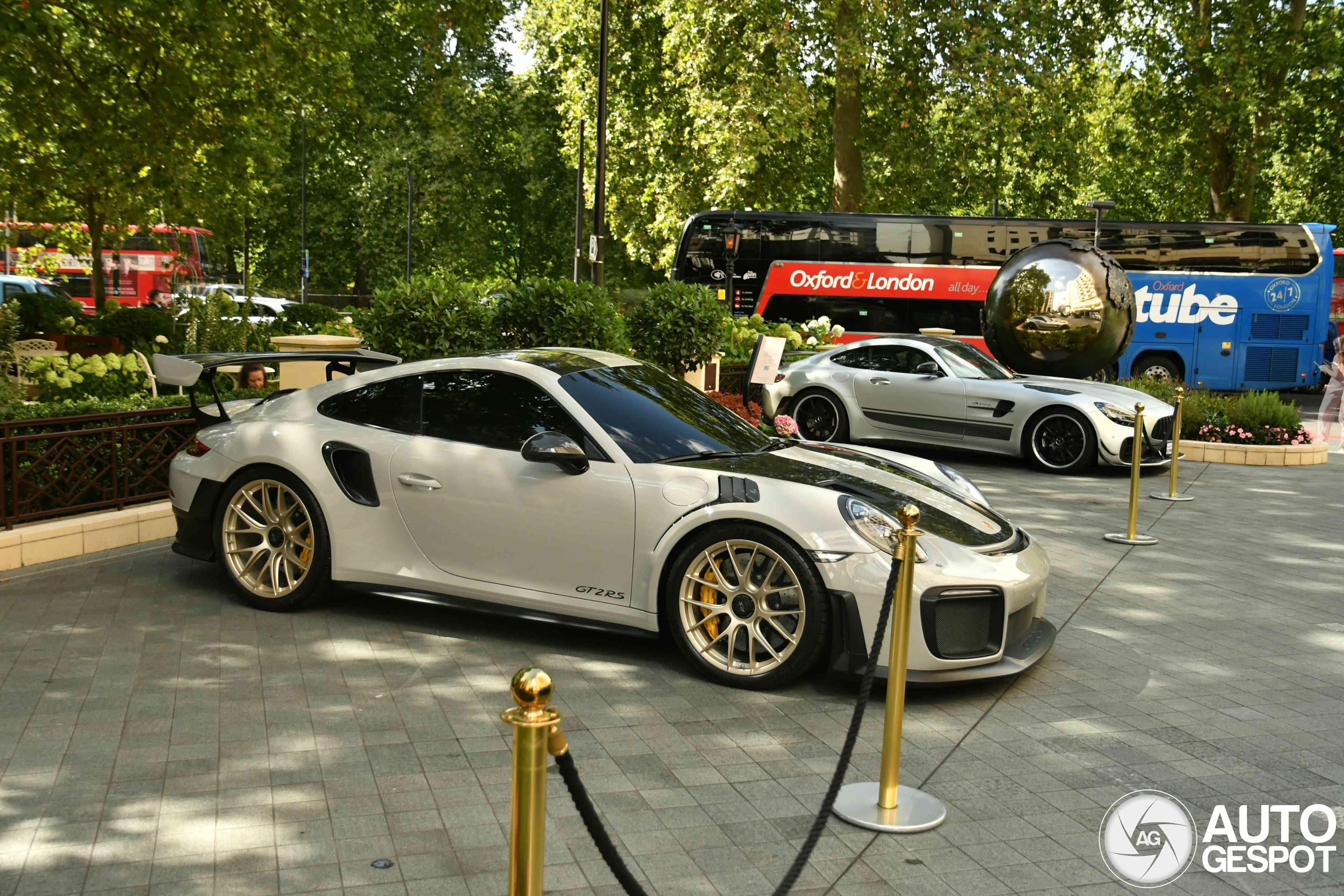 Porsche 991 GT2 RS Weissach Package