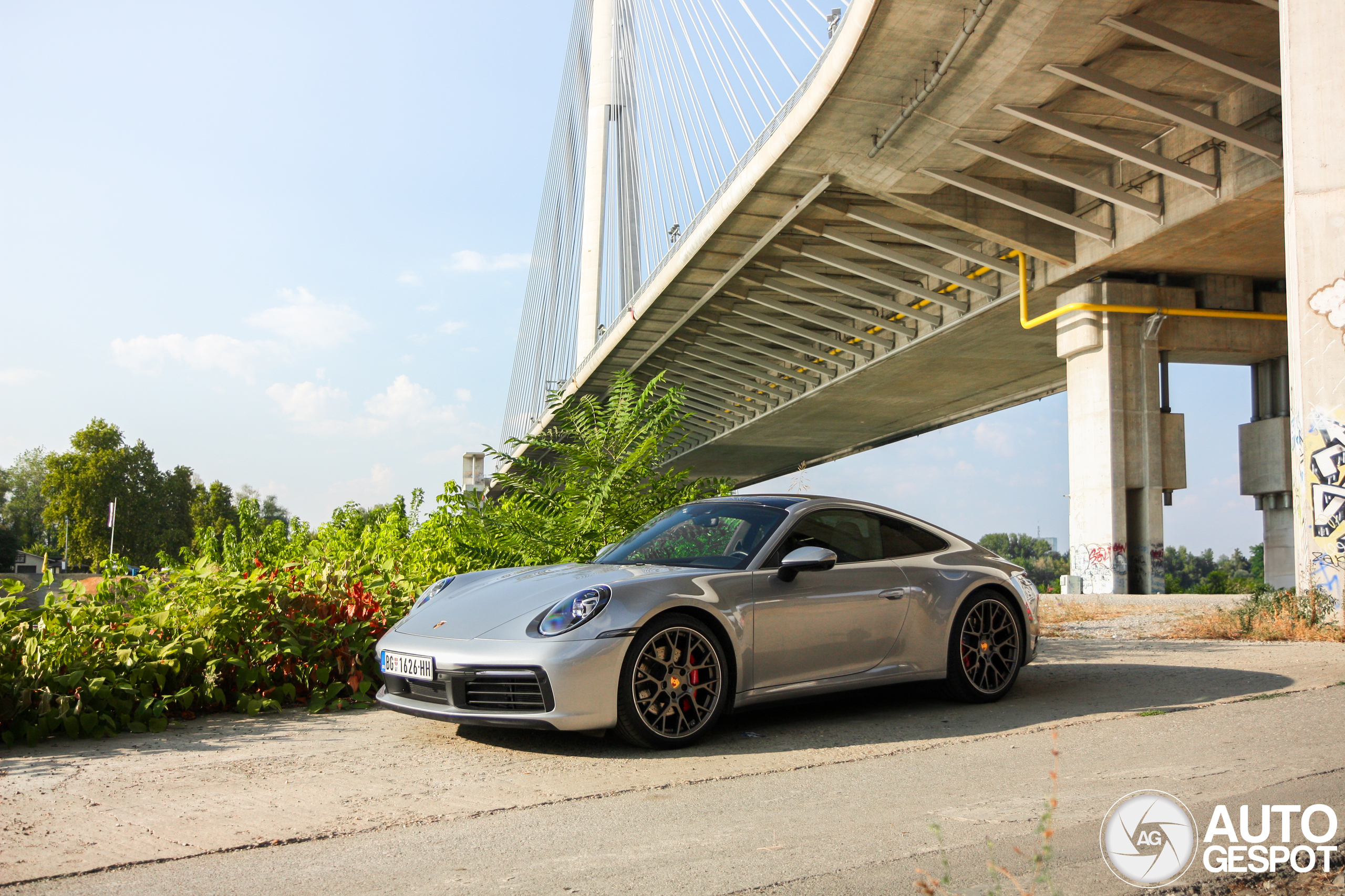 Porsche 992 Carrera 4S