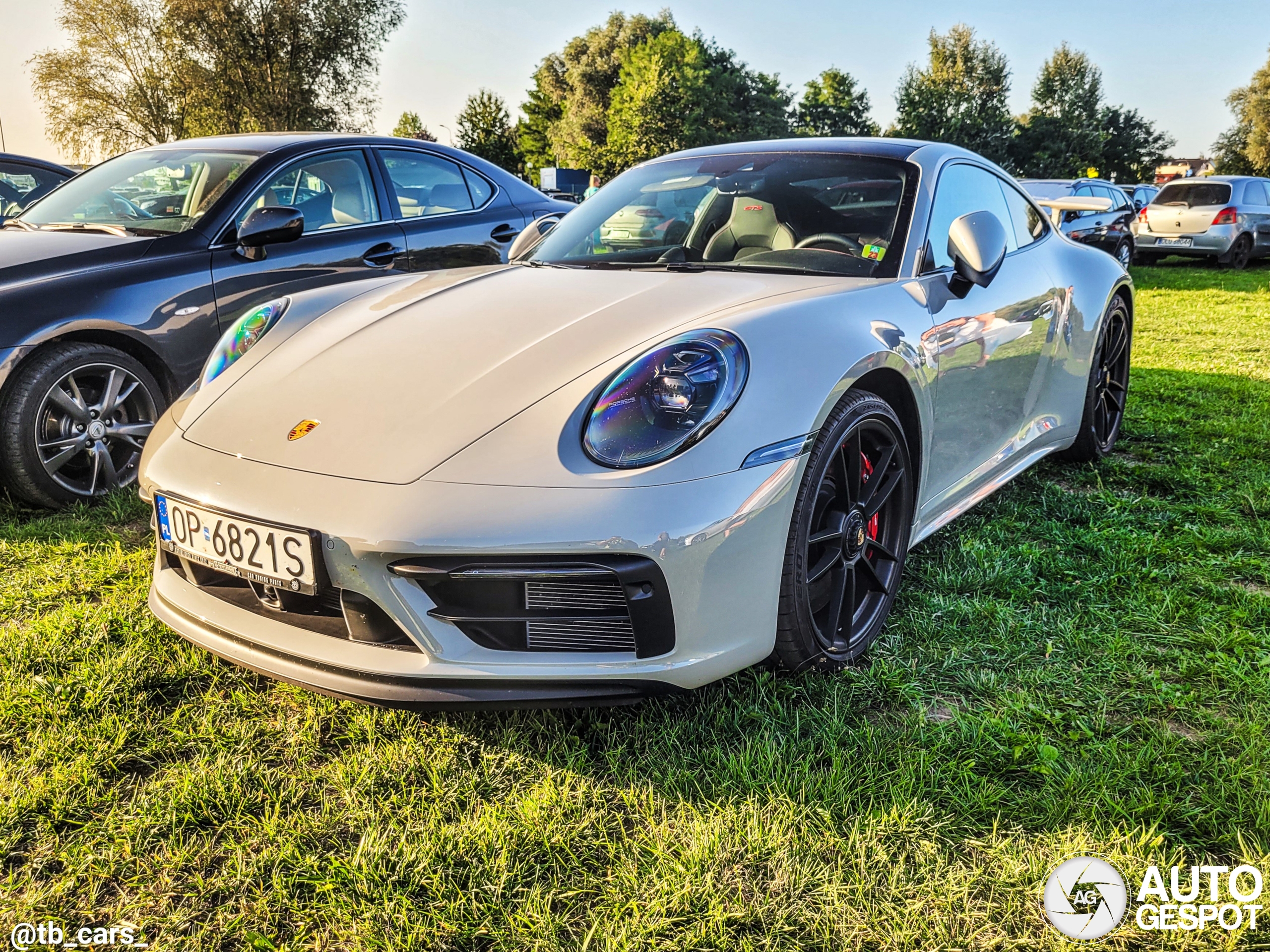 Porsche 992 Carrera GTS