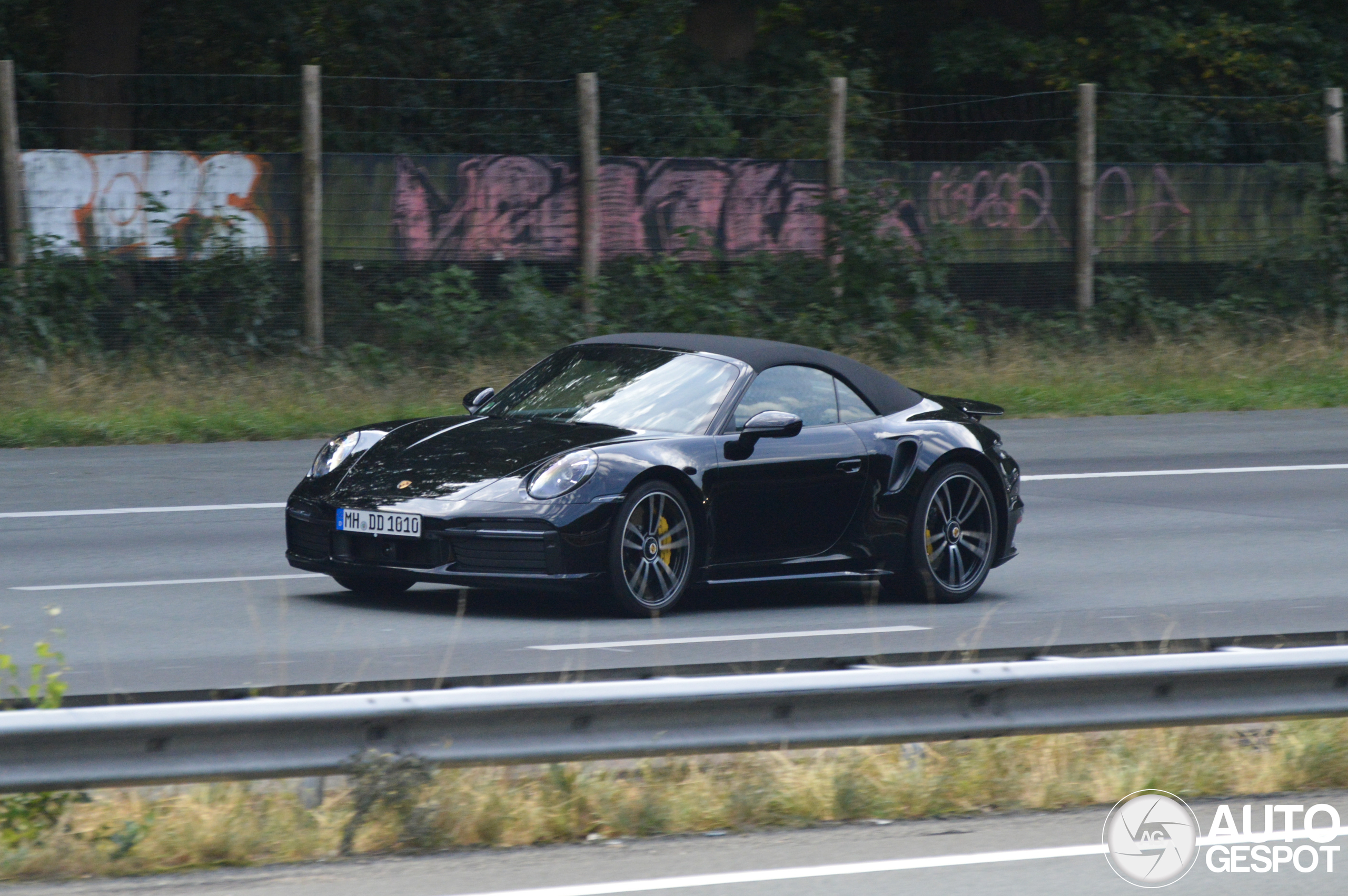 Porsche 992 Turbo S Cabriolet