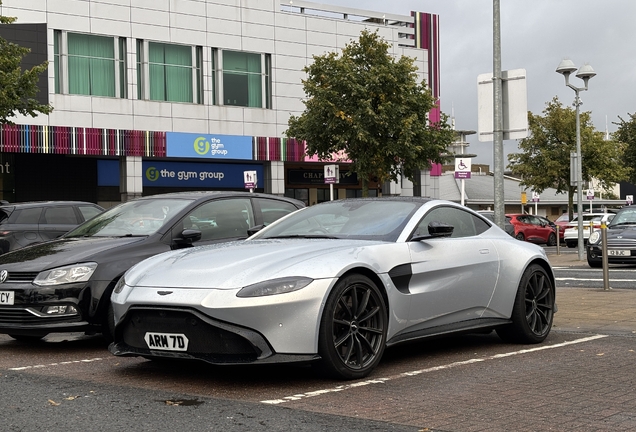 Aston Martin V8 Vantage 2018