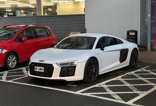 Audi R8 V10 Plus 2015