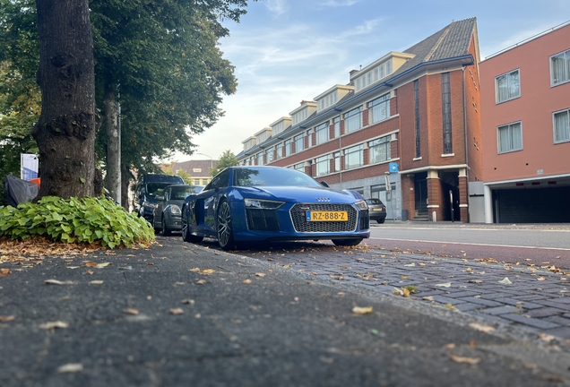 Audi R8 V10 Plus 2015