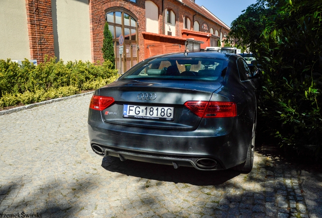 Audi RS5 B8 2012