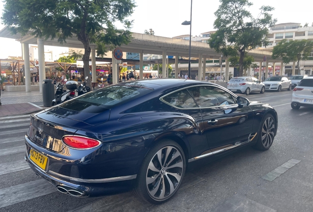 Bentley Continental GT V8 Azure 2024