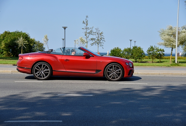 Bentley Continental GTC V8 2020