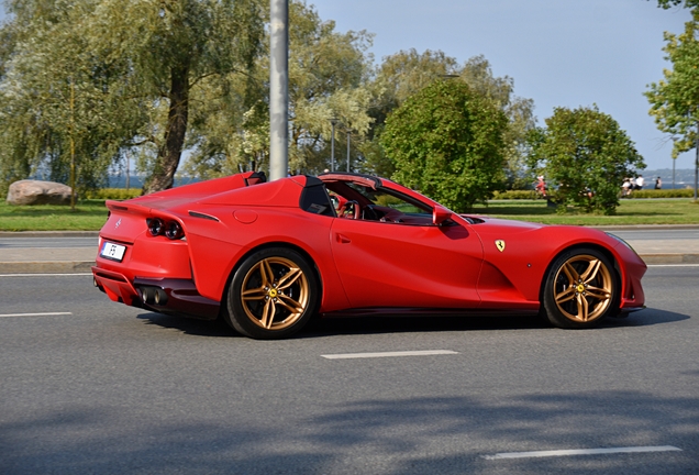 Ferrari 812 GTS