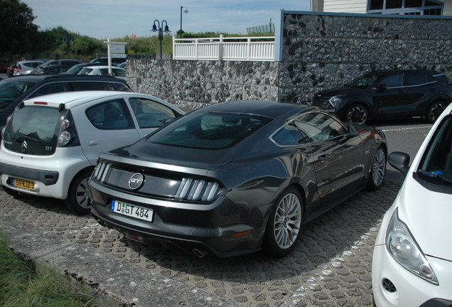 Ford Mustang GT 2015