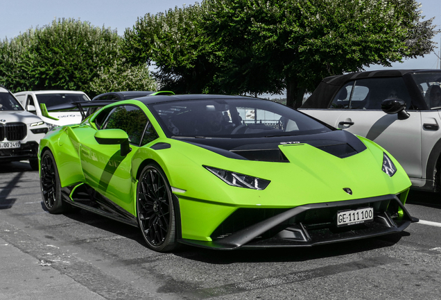 Lamborghini Huracán LP640-2 STO