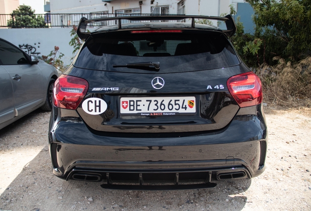 Mercedes-AMG A 45 W176 2015