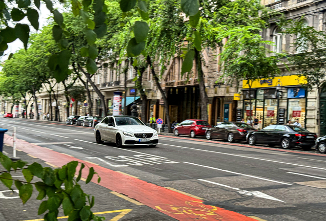 Mercedes-AMG C 63 S W205