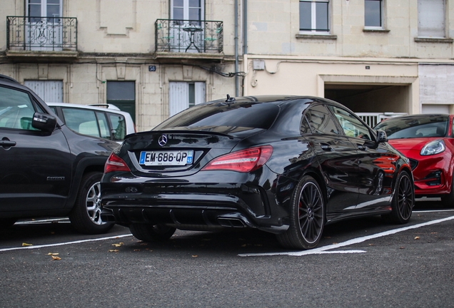 Mercedes-AMG CLA 45 C117 2017