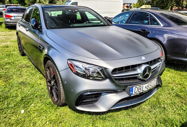 Mercedes-AMG E 63 S W213