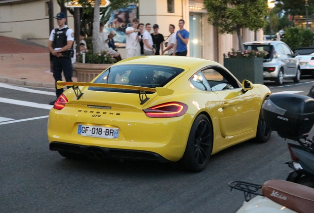 Porsche 981 Cayman GT4