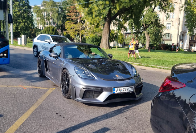 Porsche 718 Spyder RS Weissach Package