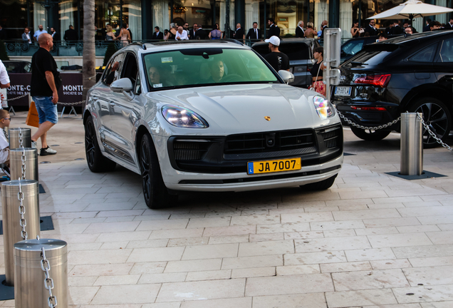 Porsche 95B Macan GTS MkIII