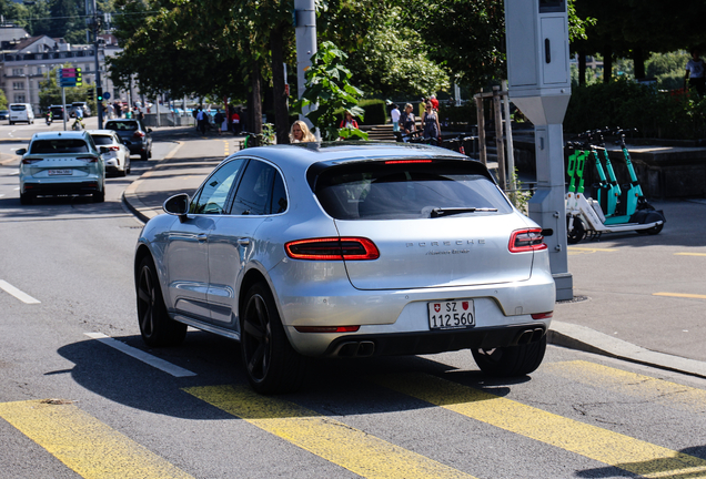 Porsche 95B Macan Turbo