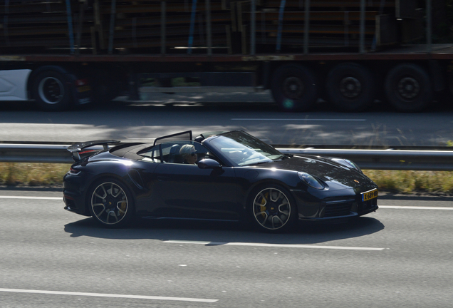 Porsche 992 Turbo S Cabriolet