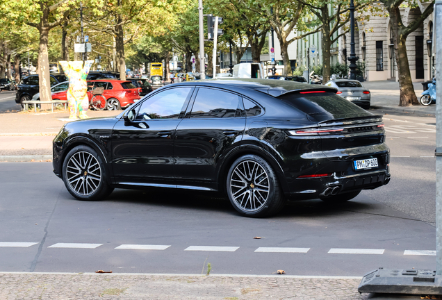 Porsche Cayenne Coupé Turbo E-Hybrid