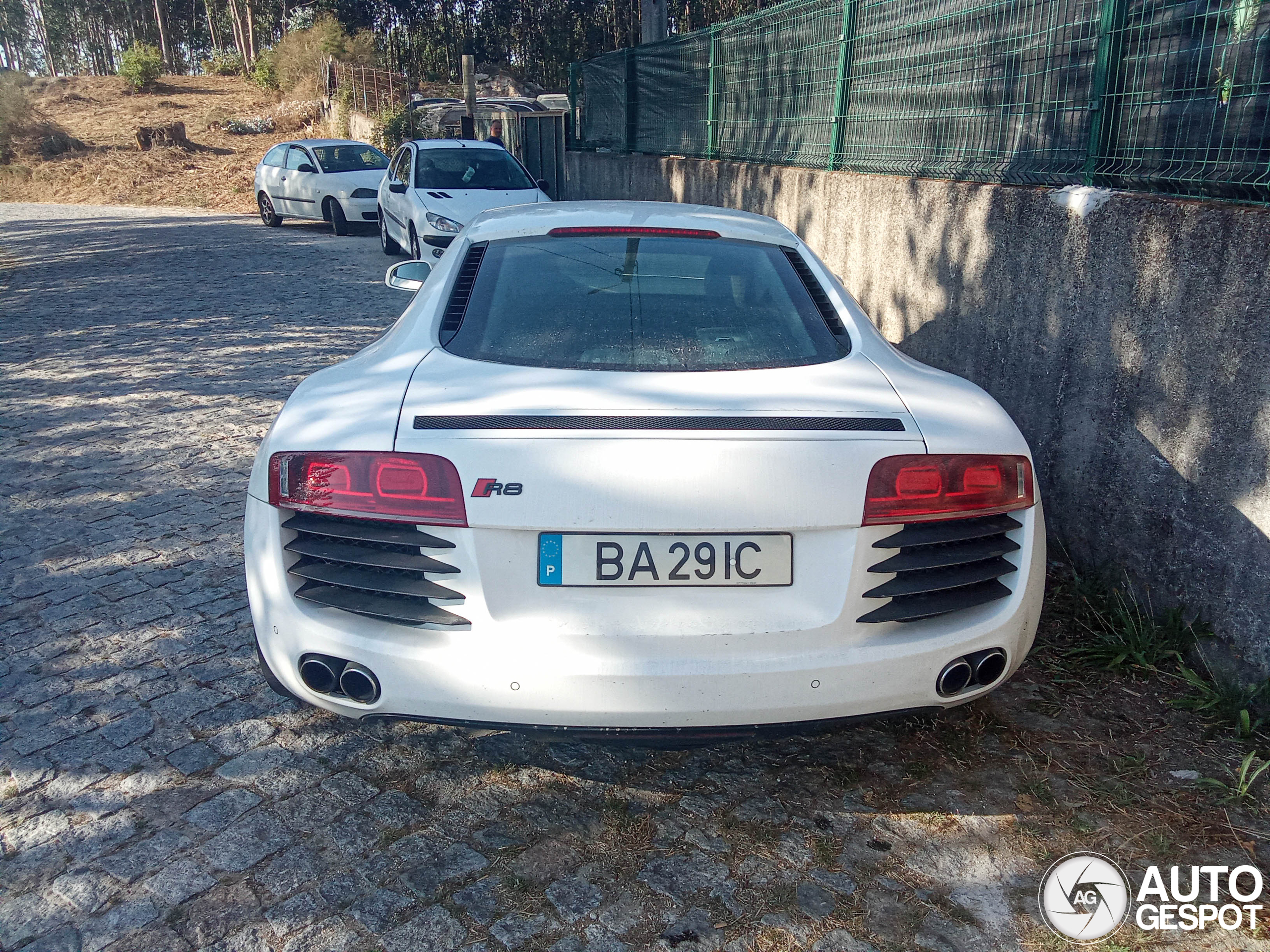 Audi R8