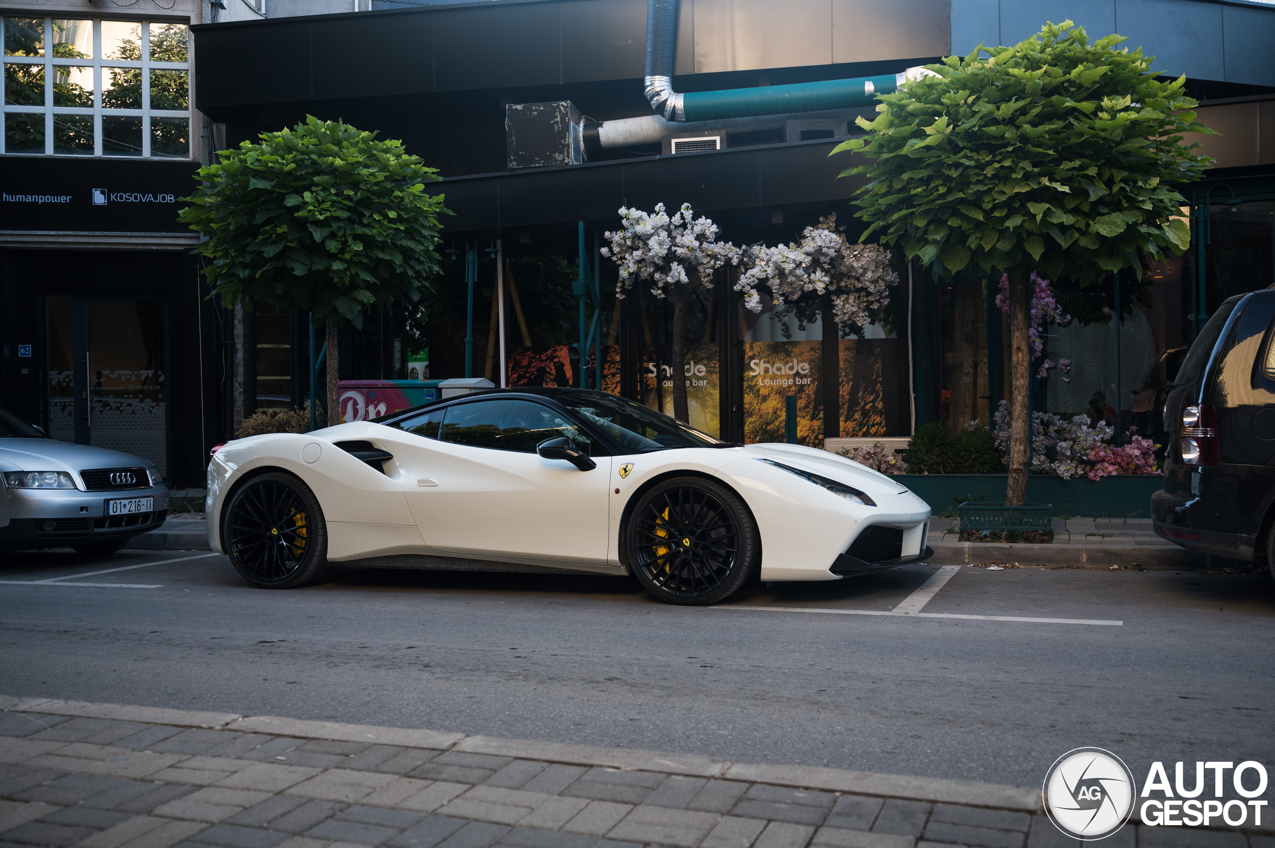 ferrari-488-gtb-8a53a-