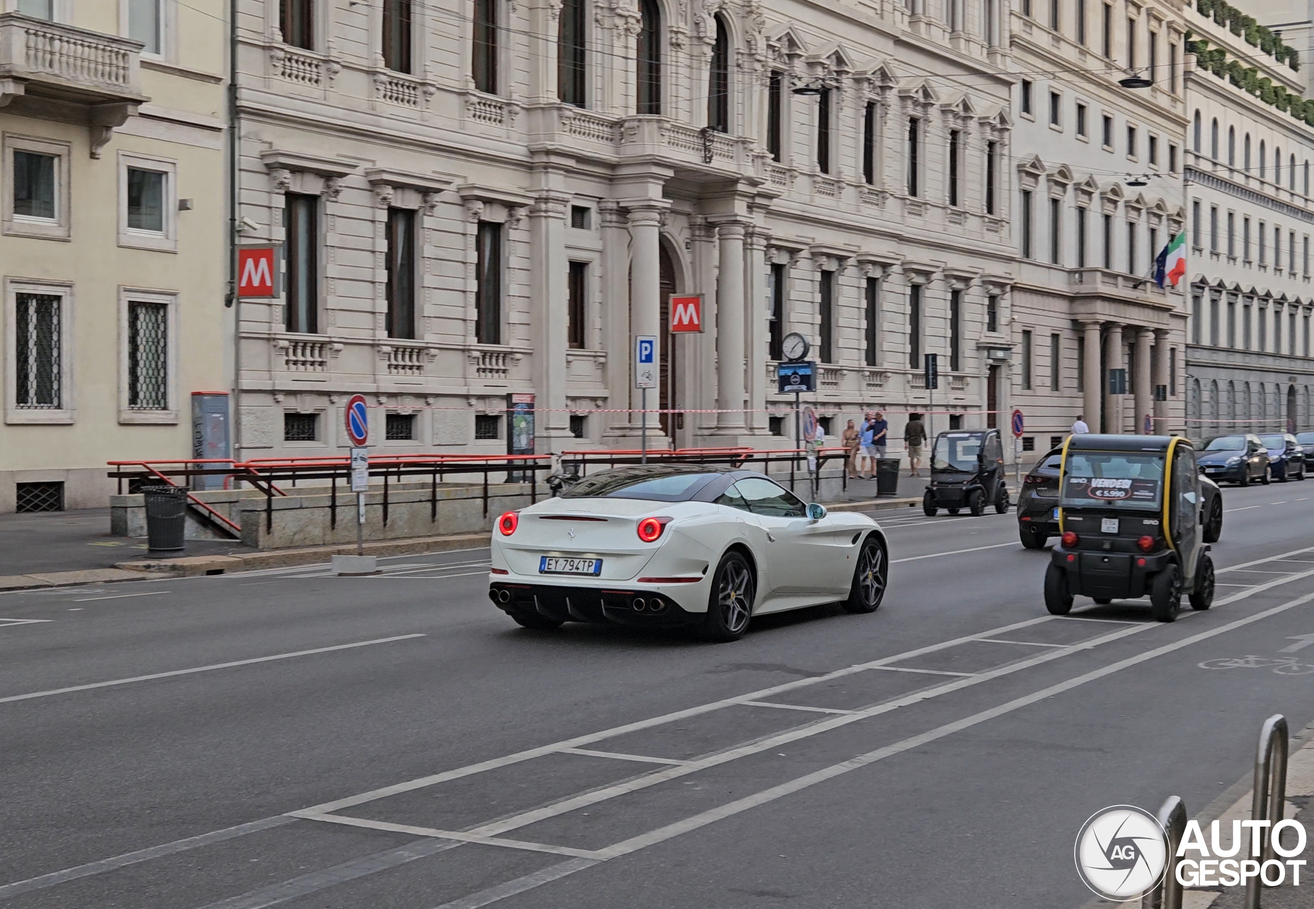 Ferrari California T