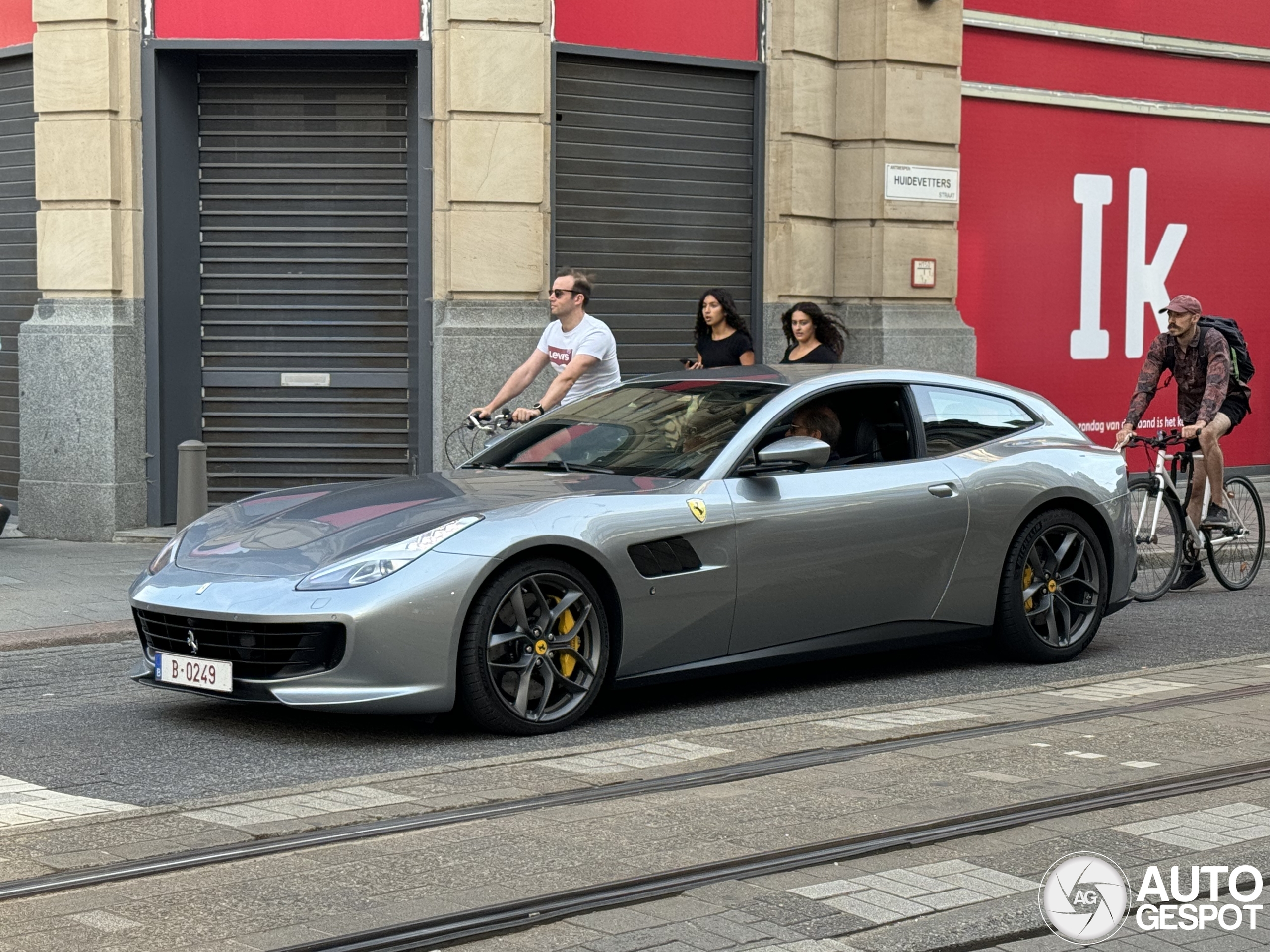 Ferrari GTC4Lusso T