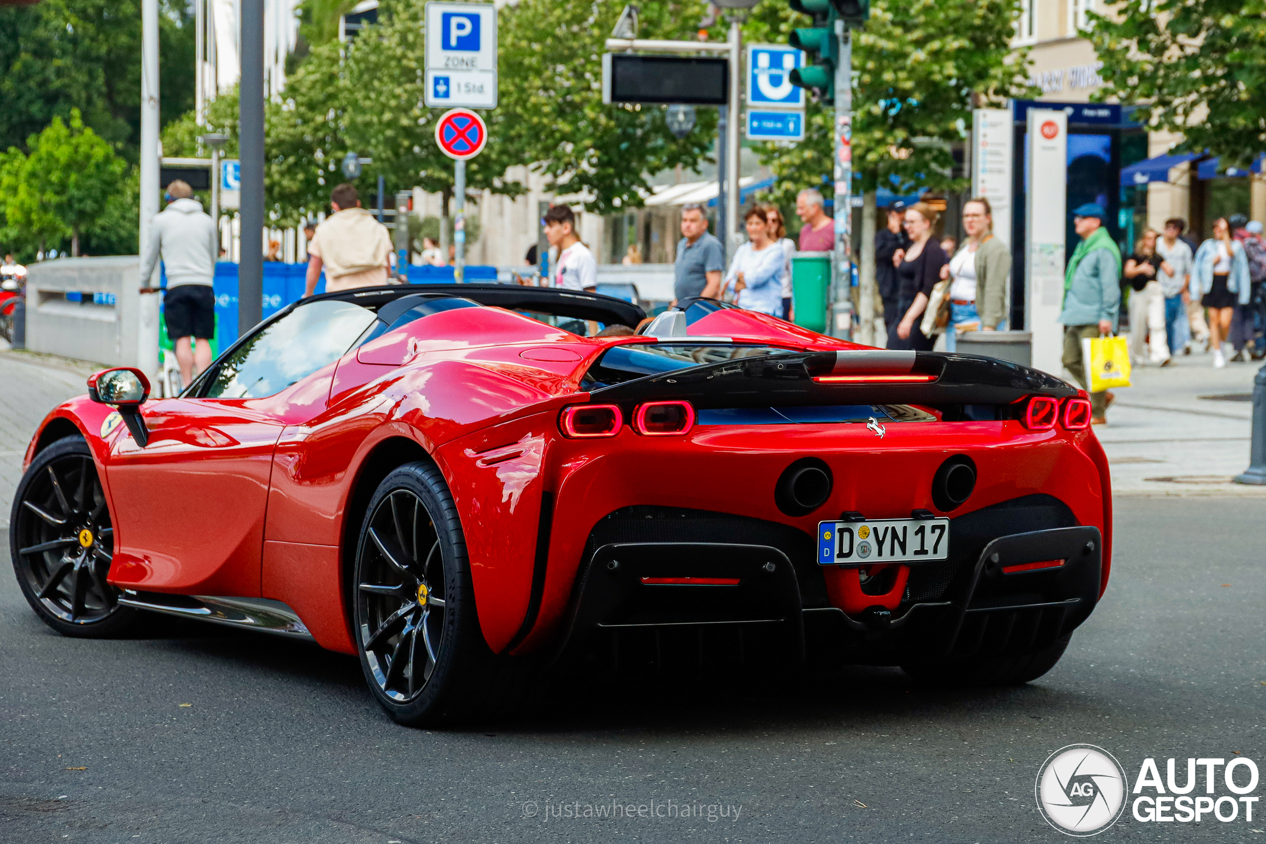 Ferrari SF90 Spider Assetto Fiorano