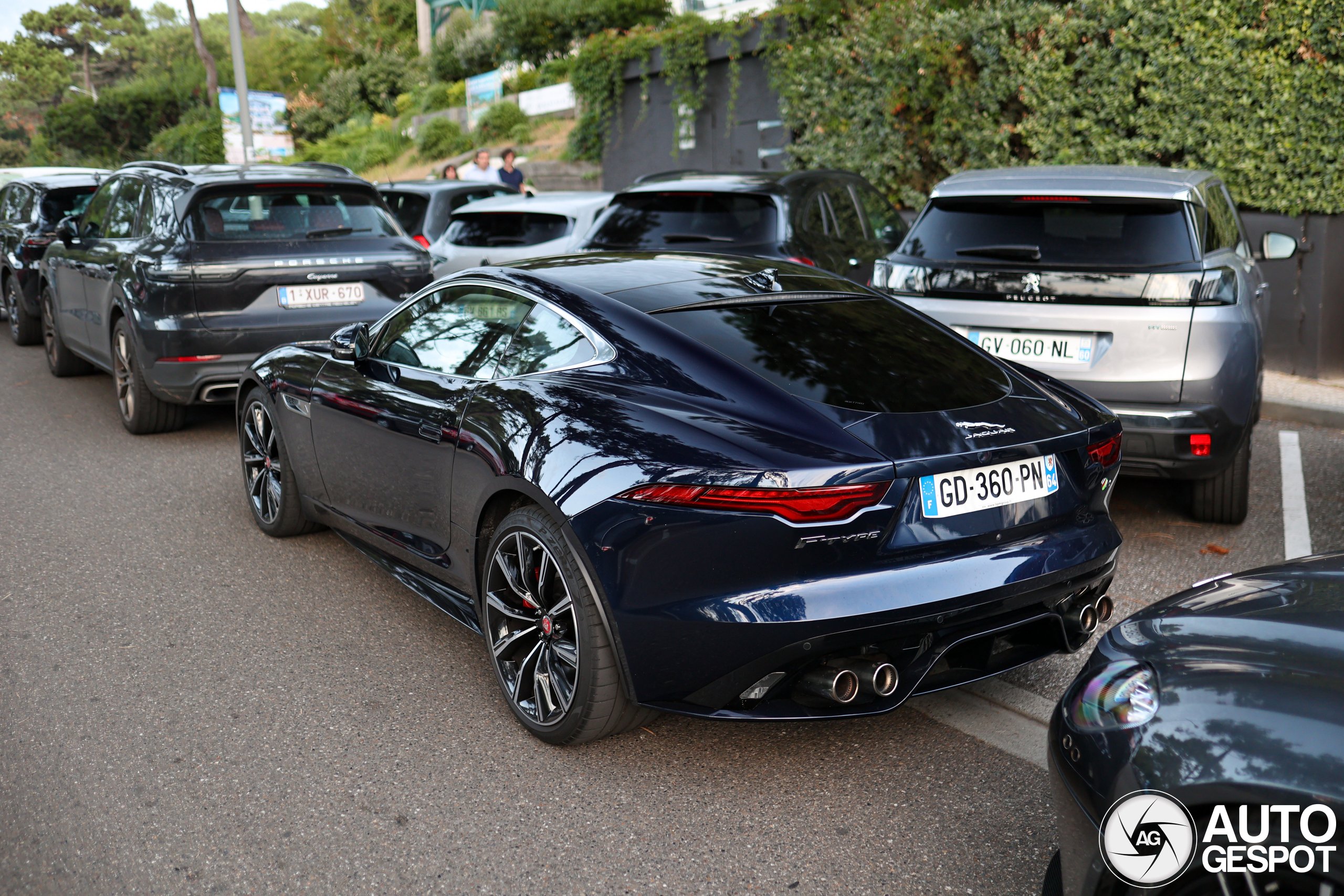 Jaguar F-TYPE R Coupé 2020