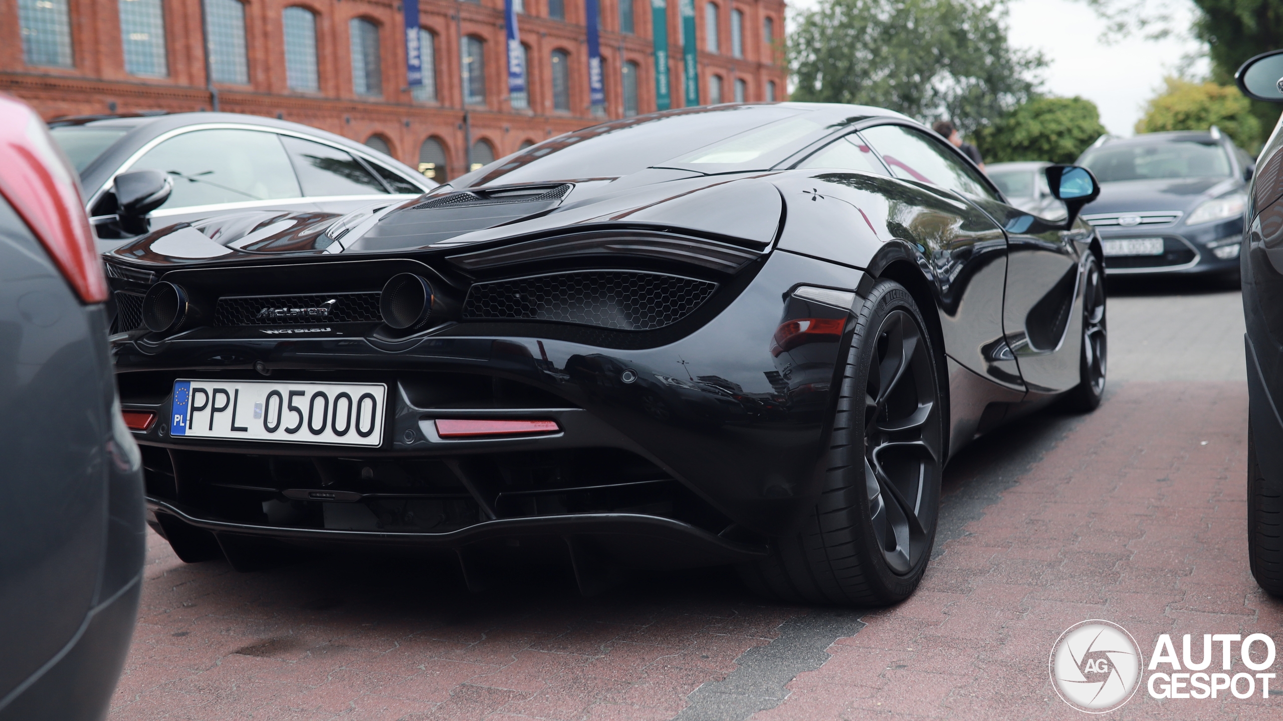 McLaren 720S