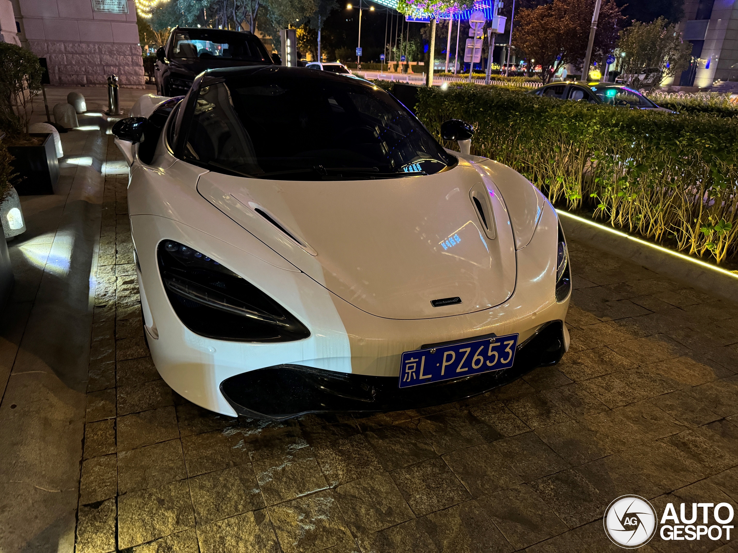 McLaren 720S