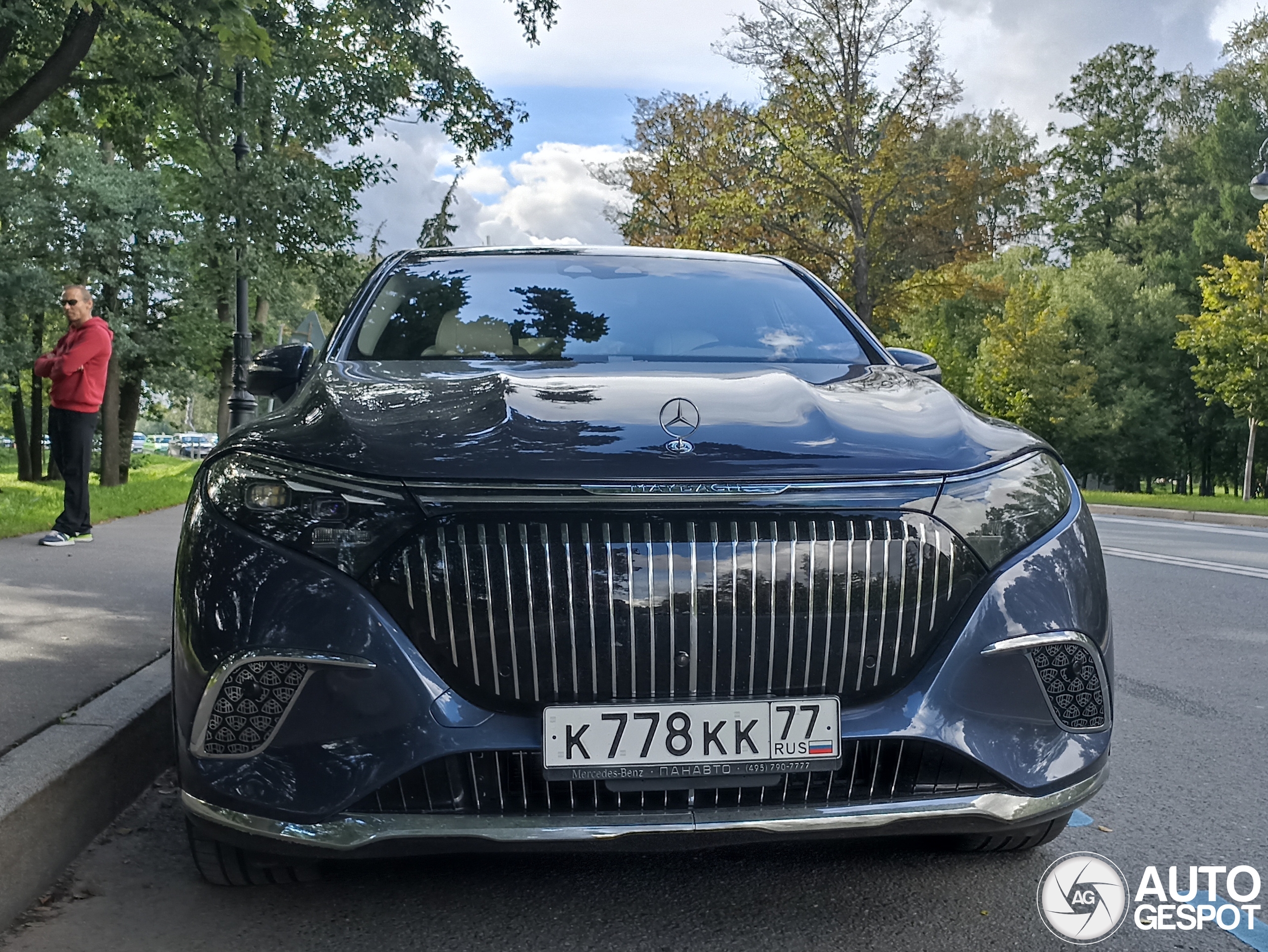 Mercedes-Maybach EQS 680 SUV