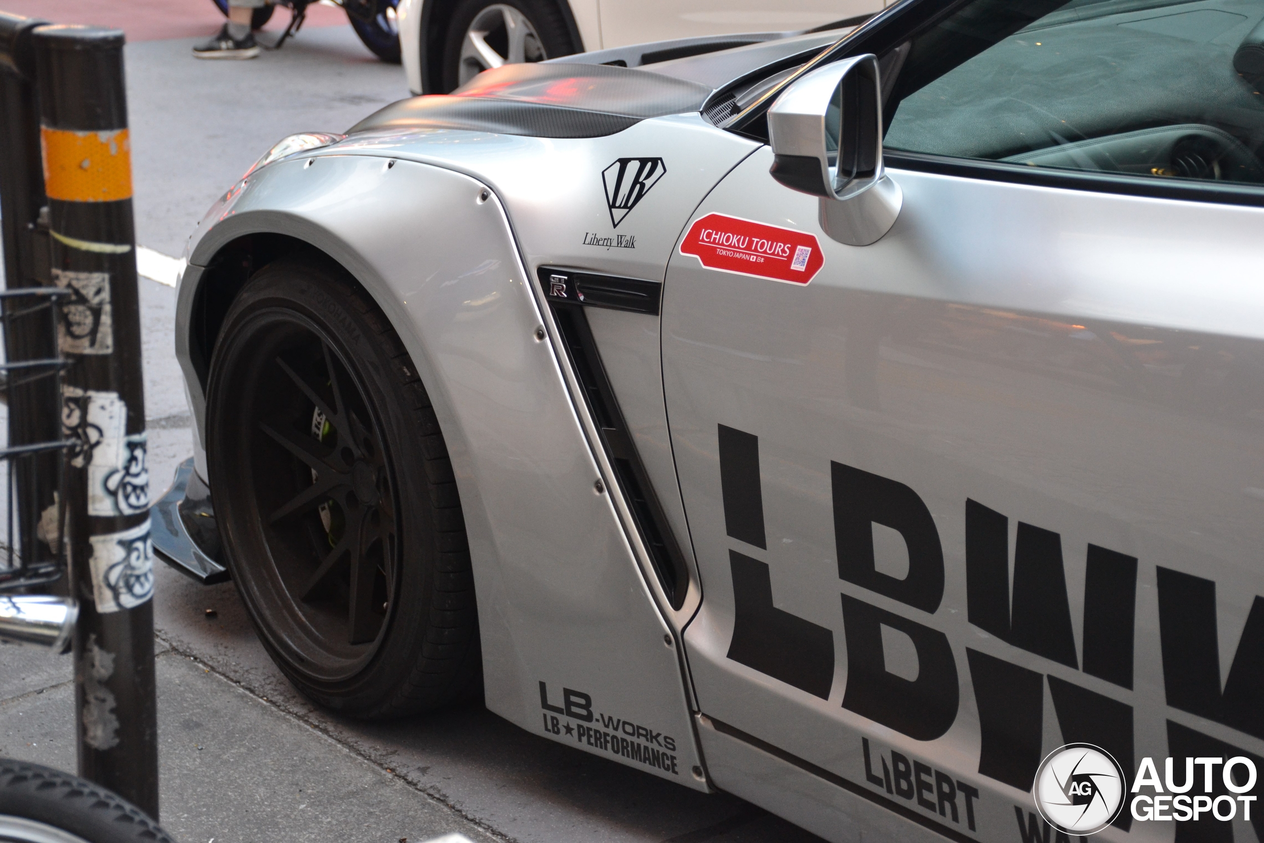 Nissan GT-R 2017 Liberty Walk Widebody - 31 August 2024 - Autogespot