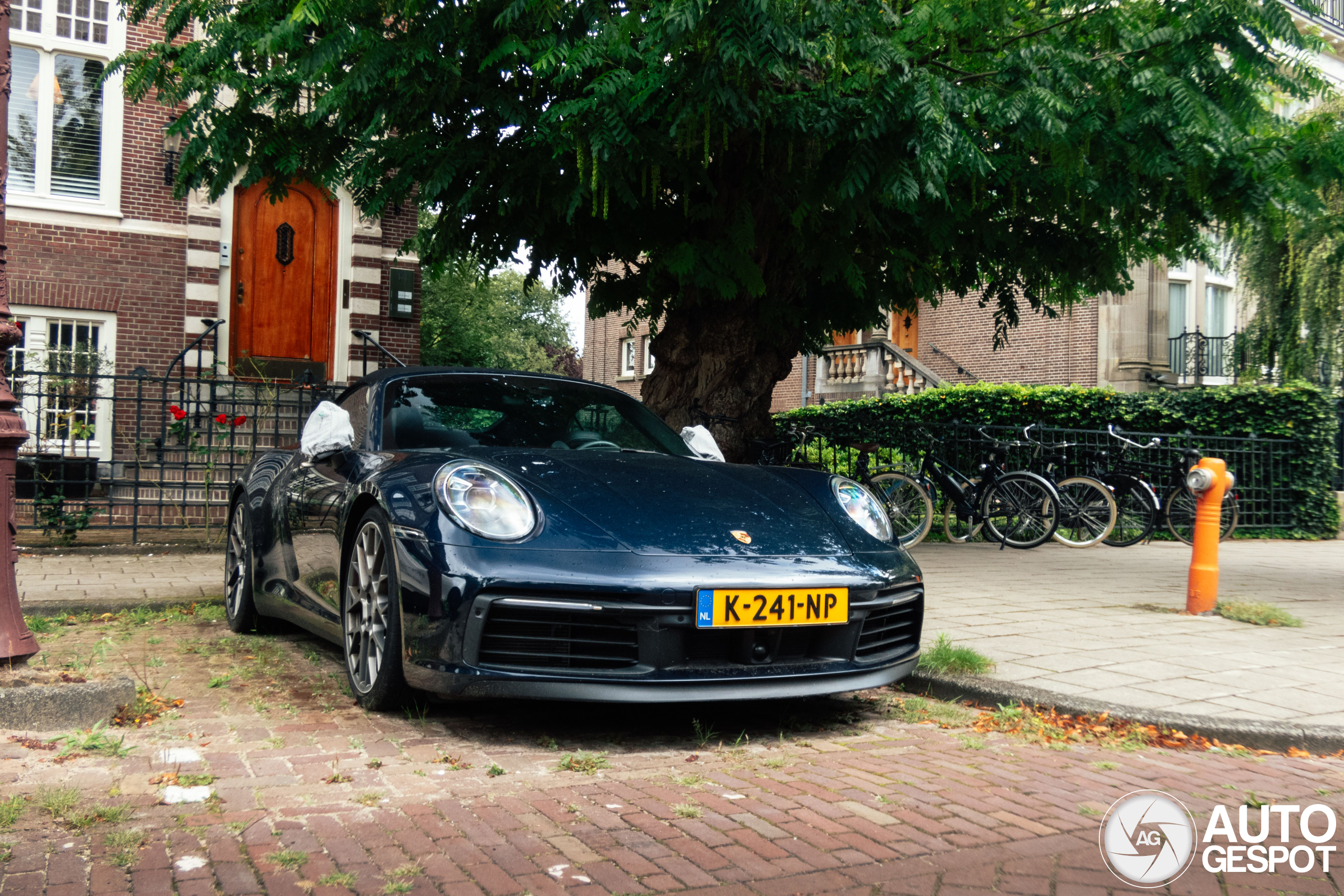 Porsche 992 Carrera 4S Cabriolet