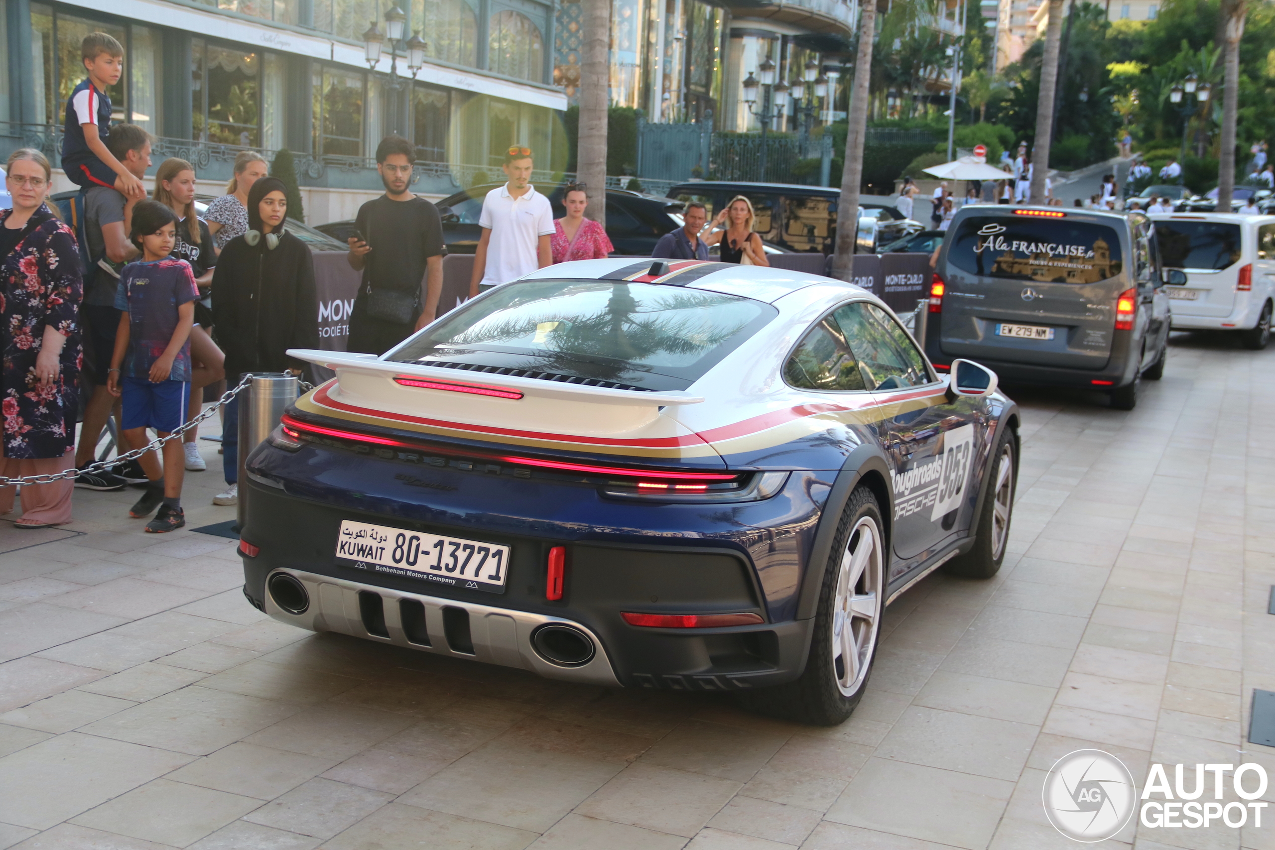 Porsche 992 Dakar