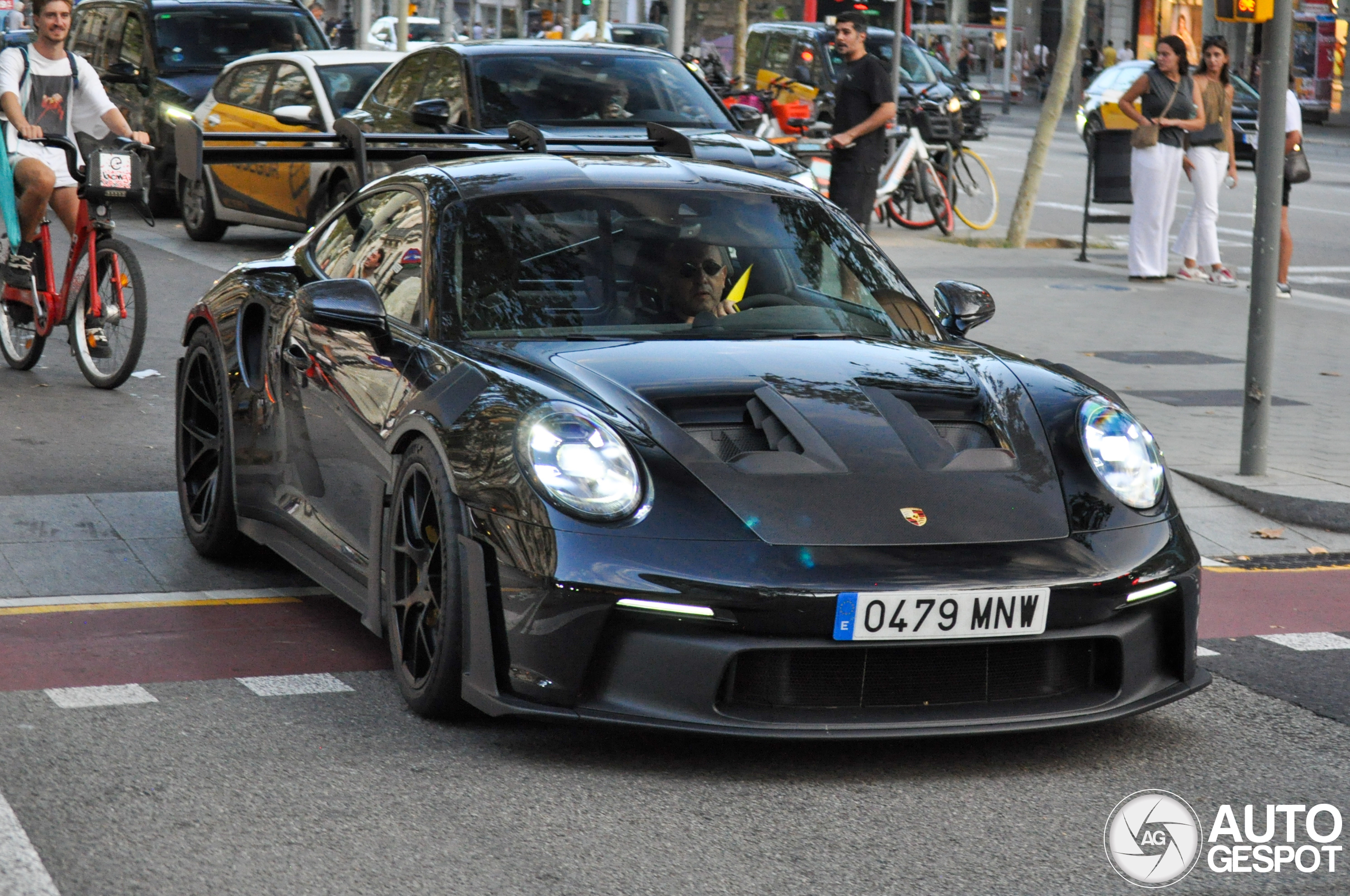 Porsche 992 GT3 RS Weissach Package