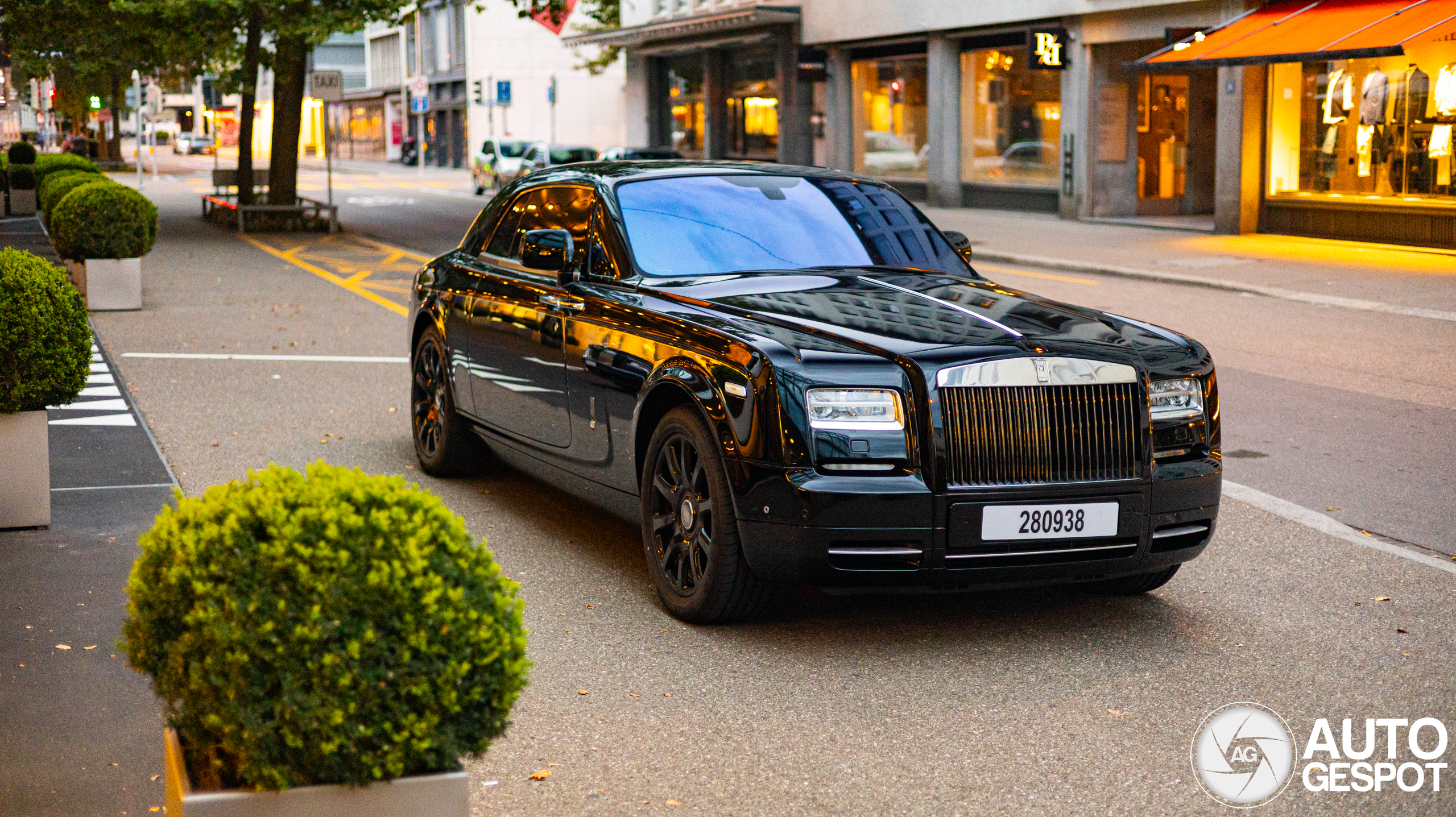 Dvostruki Rolls-Royce užitak u Park Hiatt Zurich