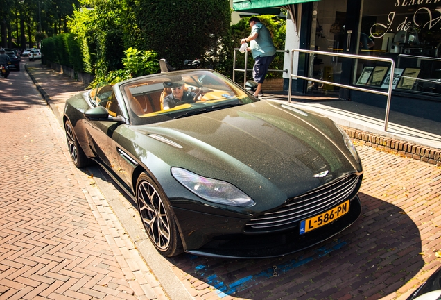 Aston Martin DB11 V8 Volante