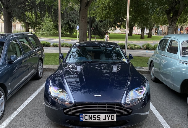 Aston Martin V8 Vantage