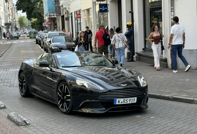 Aston Martin Vanquish Volante