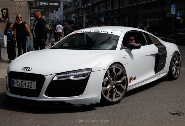 Audi R8 V10 2013