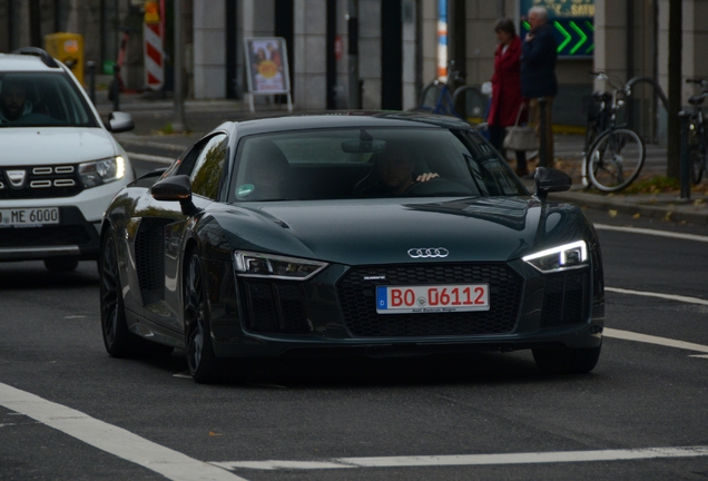 Audi R8 V10 Plus 2015