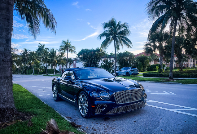 Bentley Continental GTC V8 Azure 2024