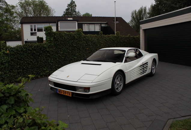 Ferrari Testarossa Monospecchio