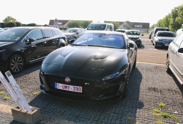 Jaguar F-TYPE R Coupé 2020