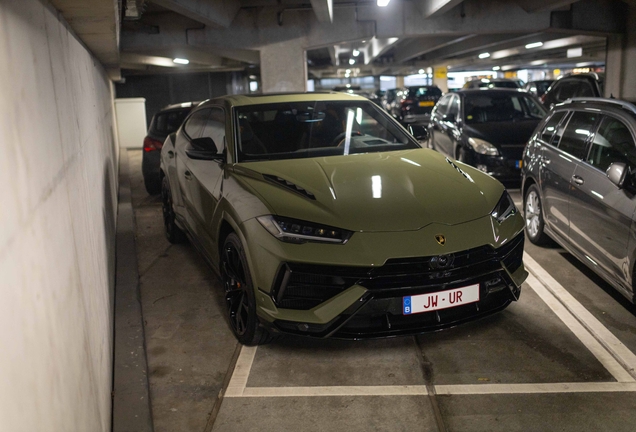 Lamborghini Urus S