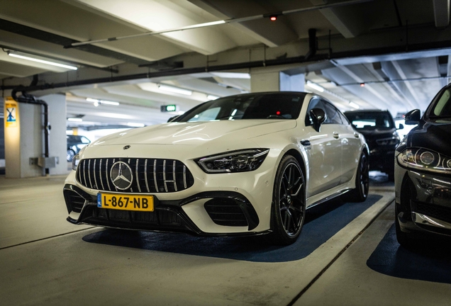 Mercedes-AMG GT 63 S X290